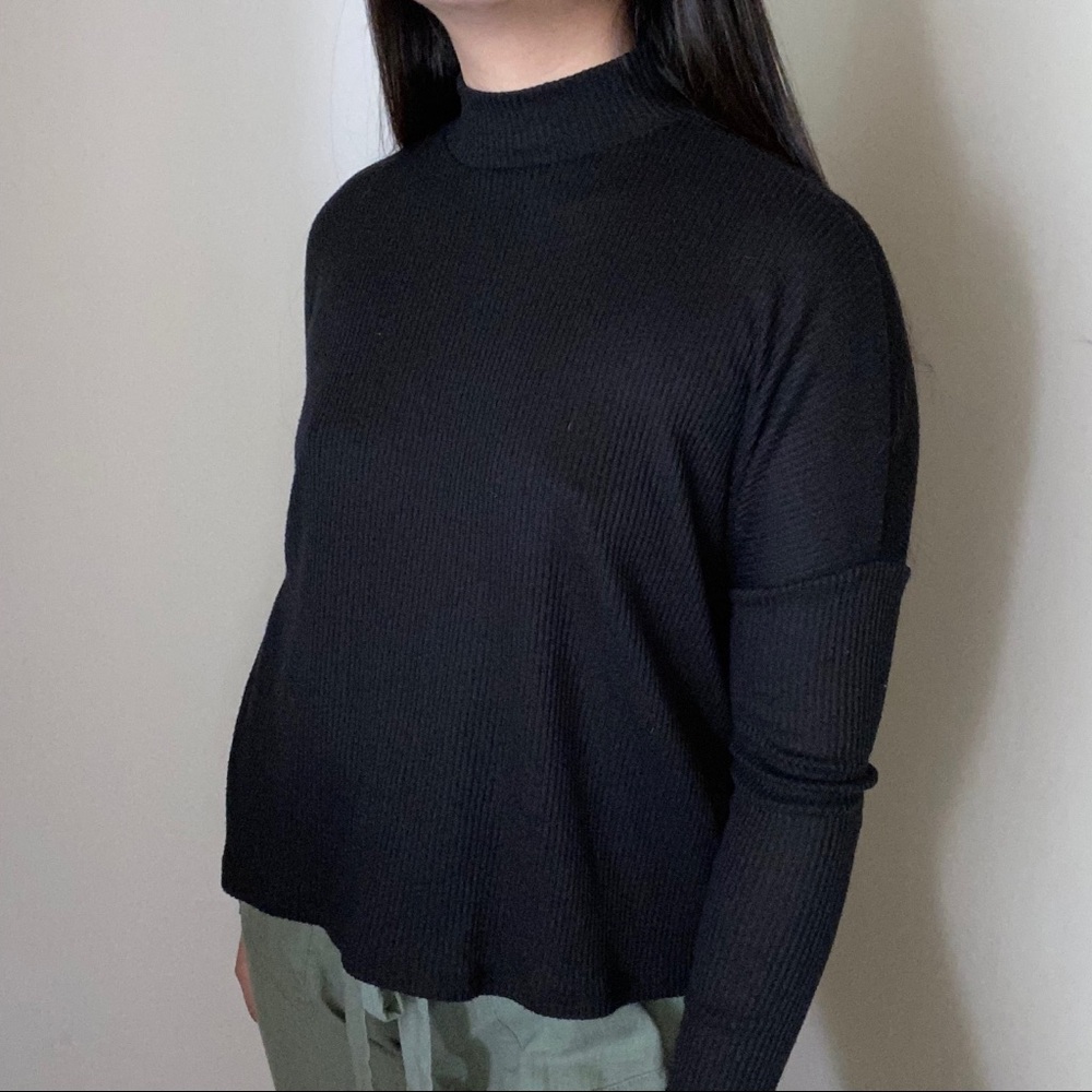 H&M black turtleneck